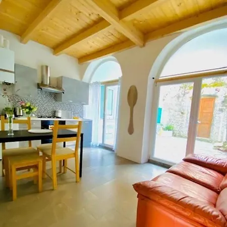 Casa Caterina Apartment Lezzeno Exterior photo